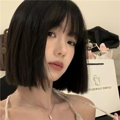 灰色的果实